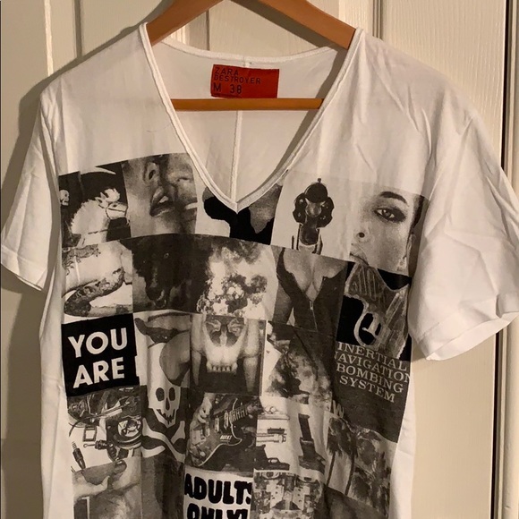 Men’s Zara V-neck (Size medium) - Picture 2 of 5